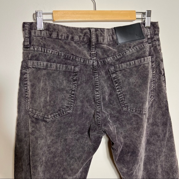 UO Standard Cloth Men's Gray Corduroy Skinny Tapered Pants - Picture 4 of 11